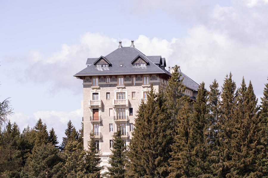 LE GRAND HOTEL