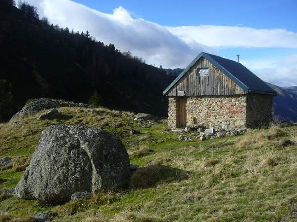 REFUGES ET REFUGES GARDES